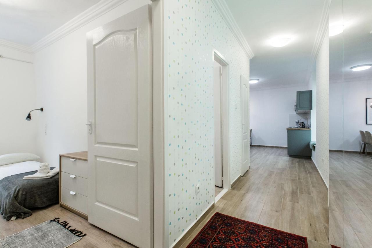 Ny7 Apartment In Downtown ブダペスト エクステリア 写真